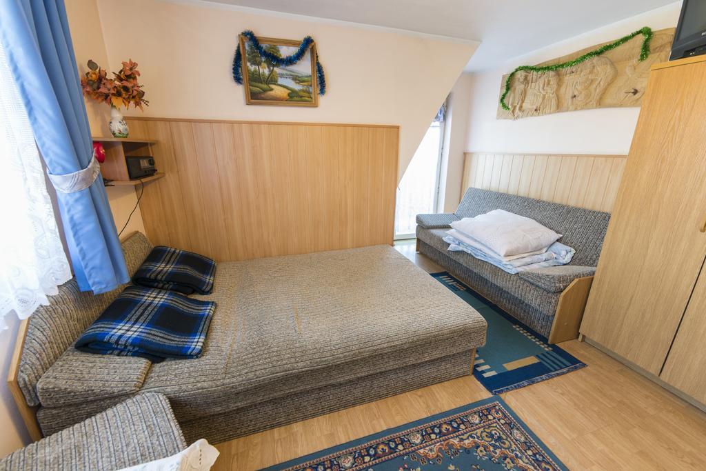 Homestay Pod Reglami